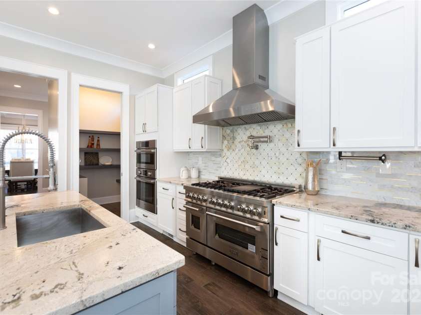 2526 Fort Street, Charlotte, NC 28205.  MLS# CAR4223652, YatesRealty ID 3667. 