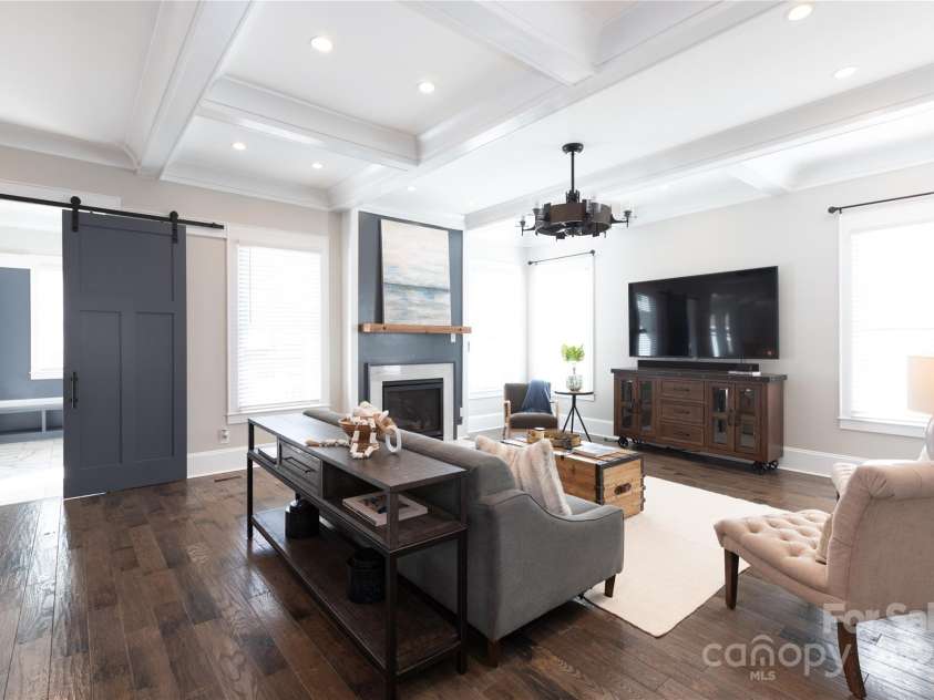 2526 Fort Street, Charlotte, NC 28205.  MLS# CAR4223652, YatesRealty ID 3667. 