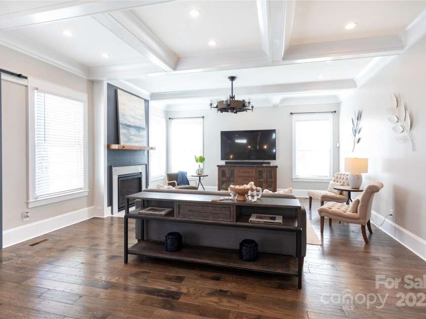 2526 Fort Street, Charlotte, NC 28205.  MLS# CAR4223652, YatesRealty ID 3667. 