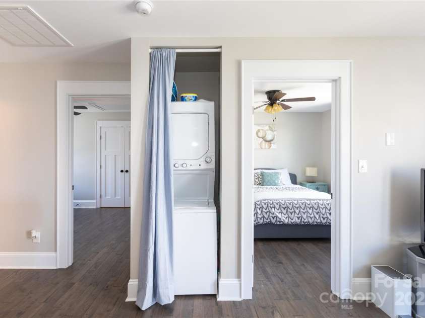 2526 Fort Street, Charlotte, NC 28205.  MLS# CAR4223652, YatesRealty ID 3667. 