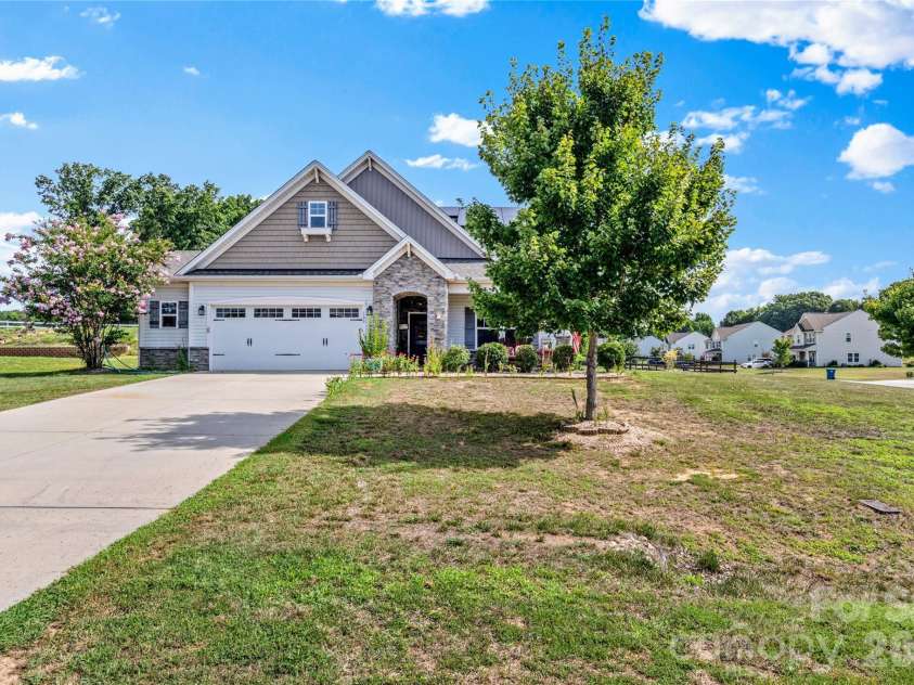 108 Sprucewood Court, Advance, NC 27006.  MLS# CAR4403703, YatesRealty ID 36672. 