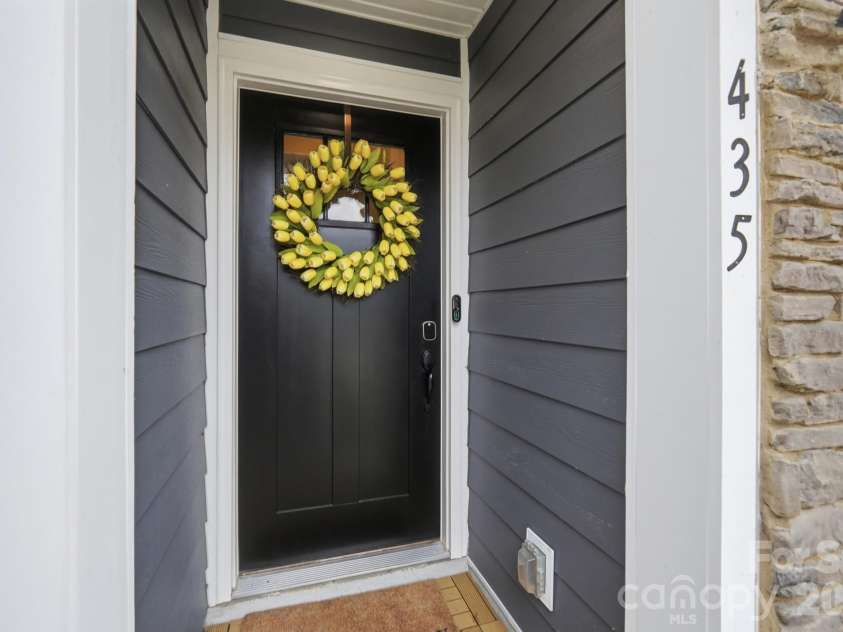 435 Lahinch Drive, Fort Mill, SC 29708.  MLS# CAR4403710, YatesRealty ID 36677. 