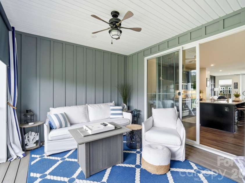 435 Lahinch Drive, Fort Mill, SC 29708.  MLS# CAR4403710, YatesRealty ID 36677. 