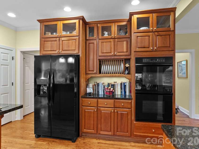 100 Crestgrove Drive, Flat Rock, NC 28731.  MLS# CAR4403519, YatesRealty ID 36678. 
