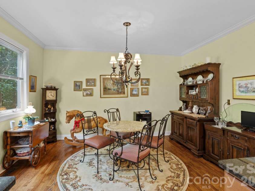100 Crestgrove Drive, Flat Rock, NC 28731.  MLS# CAR4403519, YatesRealty ID 36678. 