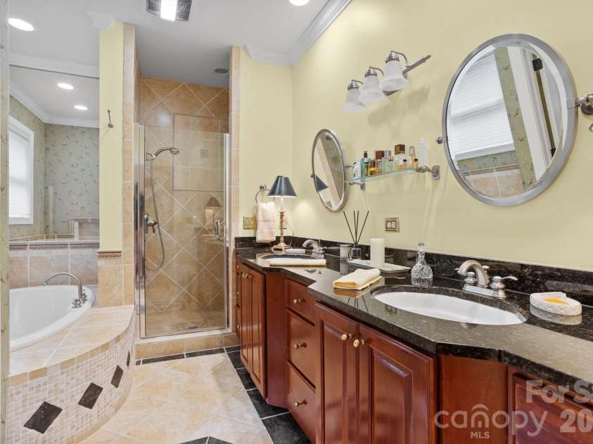 100 Crestgrove Drive, Flat Rock, NC 28731.  MLS# CAR4403519, YatesRealty ID 36678. 