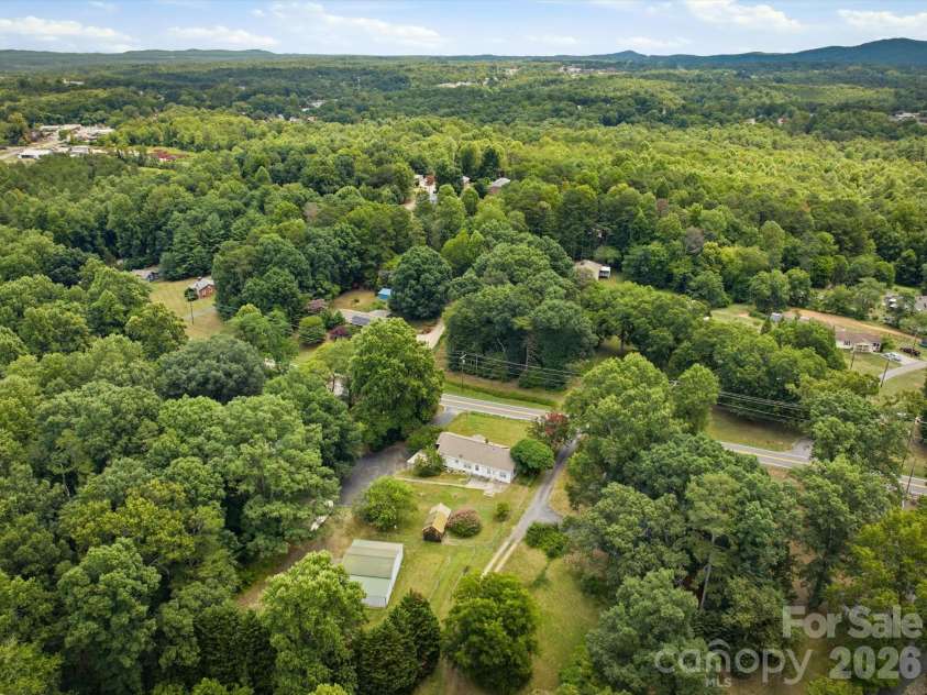 1809 Drexel Road, Valdese, NC 28690.  MLS# CAR4399107, YatesRealty ID 36679. 
