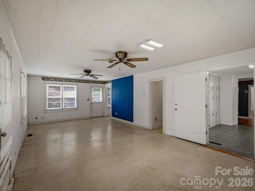 1809 Drexel Road, Valdese, NC 28690.  MLS# CAR4399107, YatesRealty ID 36679. 