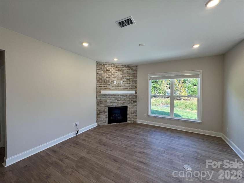 974 Kinship Drive, Lancaster, SC 29720.  MLS# CAR4403786, YatesRealty ID 36684. 