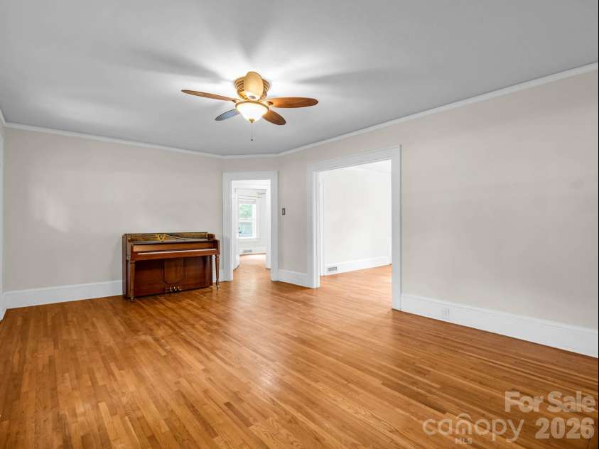 555 State Street, Marion, NC 28752.  MLS# CAR4400439, YatesRealty ID 36686. 