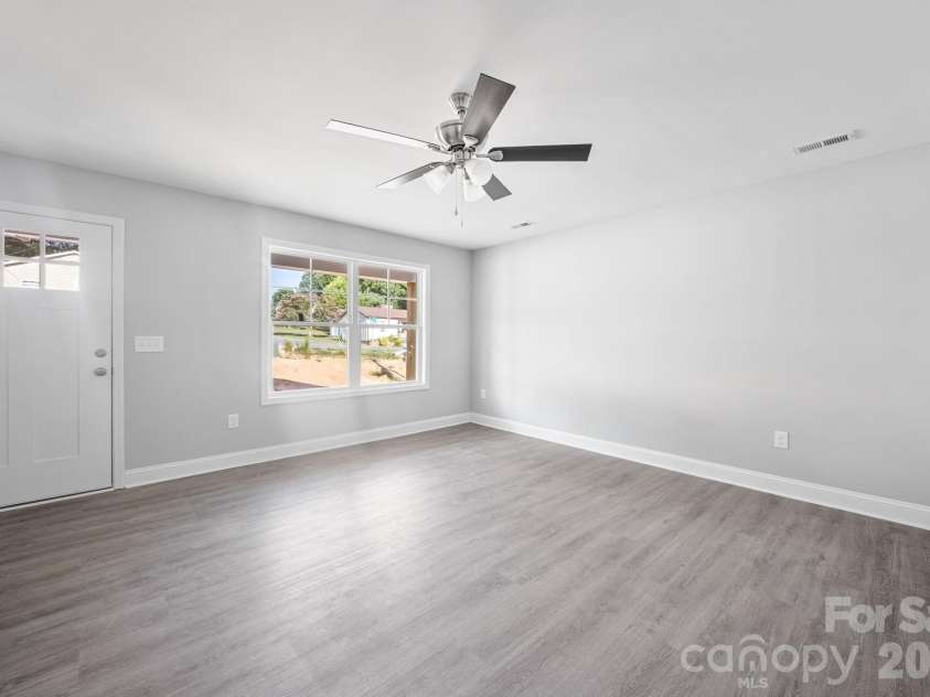 1505 Arden Avenue, Kannapolis, NC 28083.  MLS# CAR4403735, YatesRealty ID 36687. 