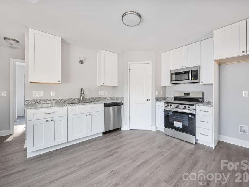 1505 Arden Avenue, Kannapolis, NC 28083.  MLS# CAR4403735, YatesRealty ID 36687. 