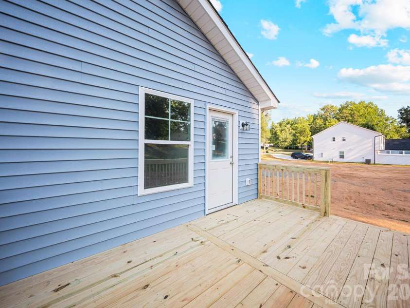 1505 Arden Avenue, Kannapolis, NC 28083.  MLS# CAR4403735, YatesRealty ID 36687. 
