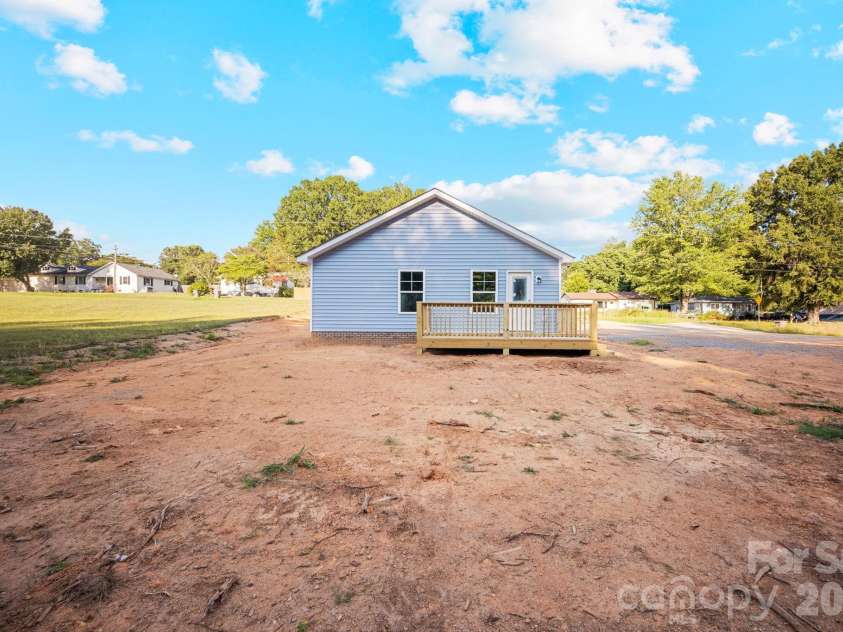 1505 Arden Avenue, Kannapolis, NC 28083.  MLS# CAR4403735, YatesRealty ID 36687. 