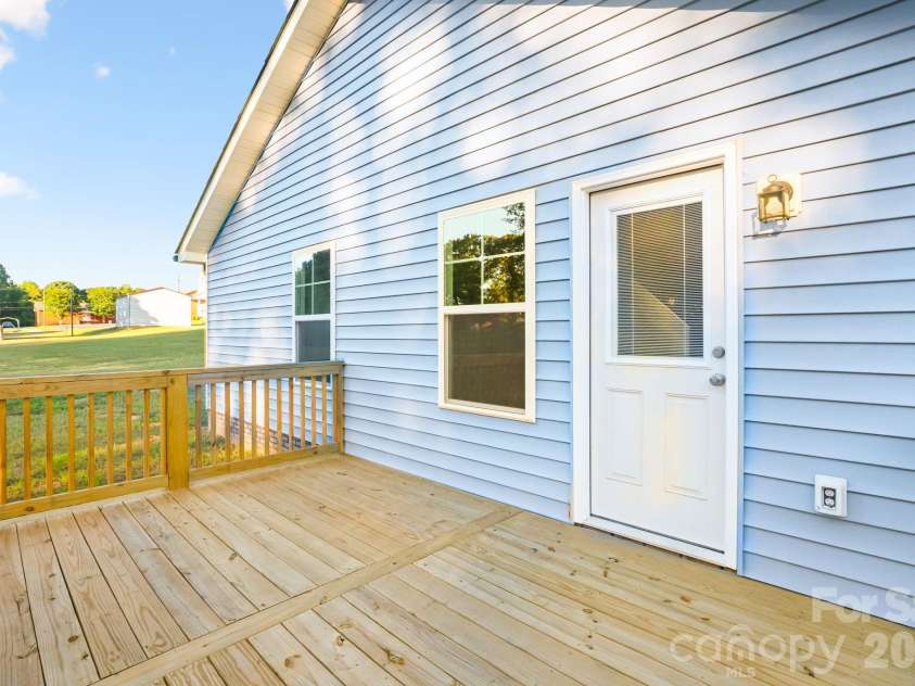 1505 Arden Avenue, Kannapolis, NC 28083.  MLS# CAR4403735, YatesRealty ID 36687. 