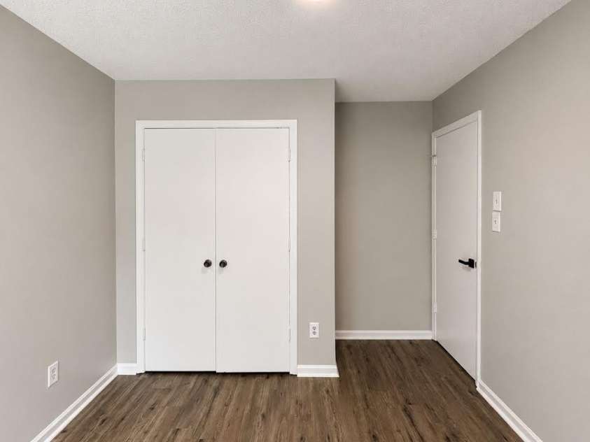 6101 honeysuckle Lane, Charlotte, NC 28212.  MLS# CAR4403515, YatesRealty ID 36688. 