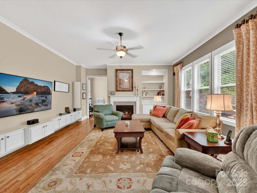 13130 Long Common Parkway, Huntersville, NC 28078.  MLS# CAR4310973, YatesRealty ID 3669. Great Room