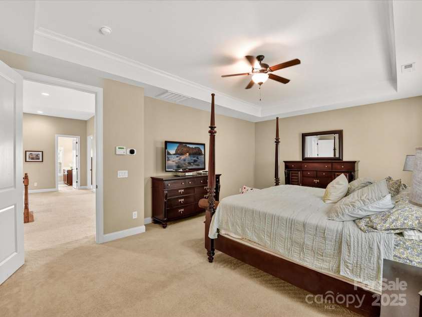 13130 Long Common Parkway, Huntersville, NC 28078.  MLS# CAR4310973, YatesRealty ID 3669. Primary Bedroom
