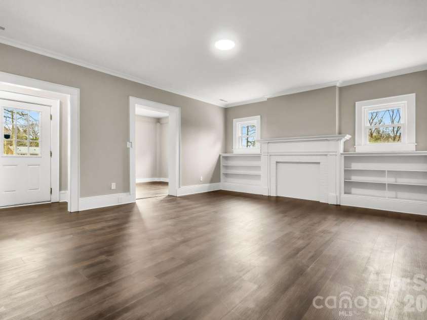 1817 Little Rock Road, Charlotte, NC 28214.  MLS# CAR4352307, YatesRealty ID 3669. 