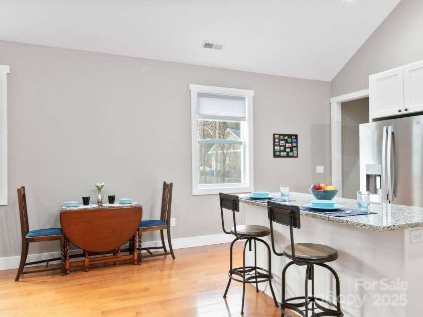 578 Dairy Street, Hendersonville, NC 28739.  MLS# CAR4221060, YatesRealty ID 3669. 