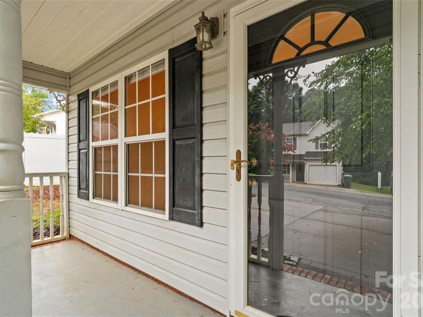 431 Danielle Way, Fort Mill, SC 29715.  MLS# CAR4403787, YatesRealty ID 36694. 