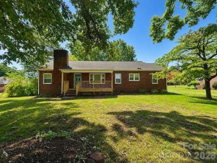 112 3rd Street, Conover, NC 28613.  MLS# CAR4403901, YatesRealty ID 36695. 
