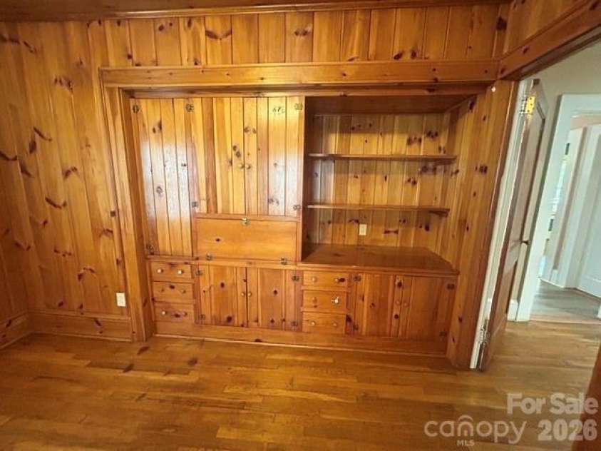 112 3rd Street, Conover, NC 28613.  MLS# CAR4403901, YatesRealty ID 36695. 