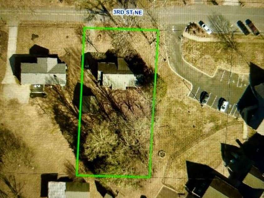 112 3rd Street, Conover, NC 28613.  MLS# CAR4403901, YatesRealty ID 36695. 