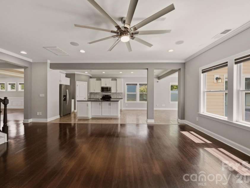 125 Paradise Hills Circle, Mooresville, NC 28115.  MLS# CAR4401948, YatesRealty ID 36697. 
