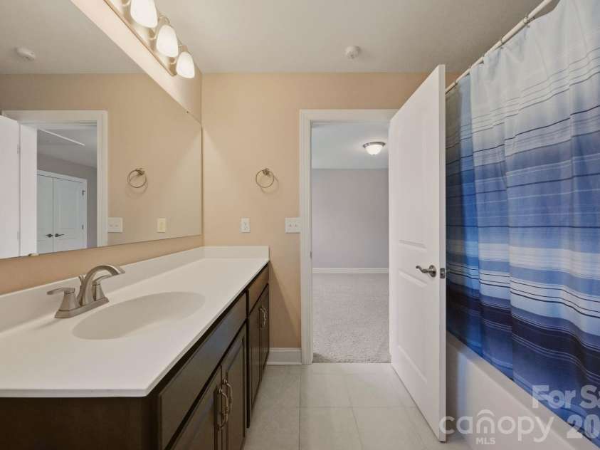 125 Paradise Hills Circle, Mooresville, NC 28115.  MLS# CAR4401948, YatesRealty ID 36697. 
