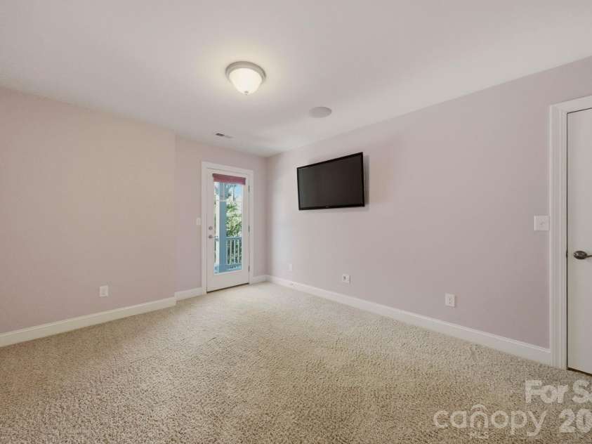 125 Paradise Hills Circle, Mooresville, NC 28115.  MLS# CAR4401948, YatesRealty ID 36697. 