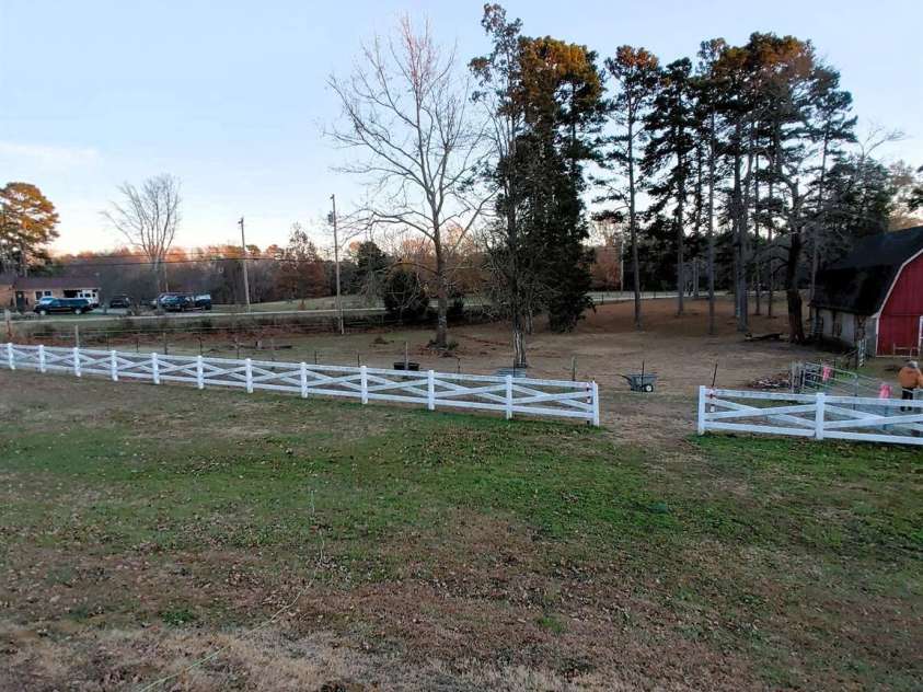1753 Smith Farm Road, Lexington, NC 27292.  MLS# CAR4213452, YatesRealty ID 367. 