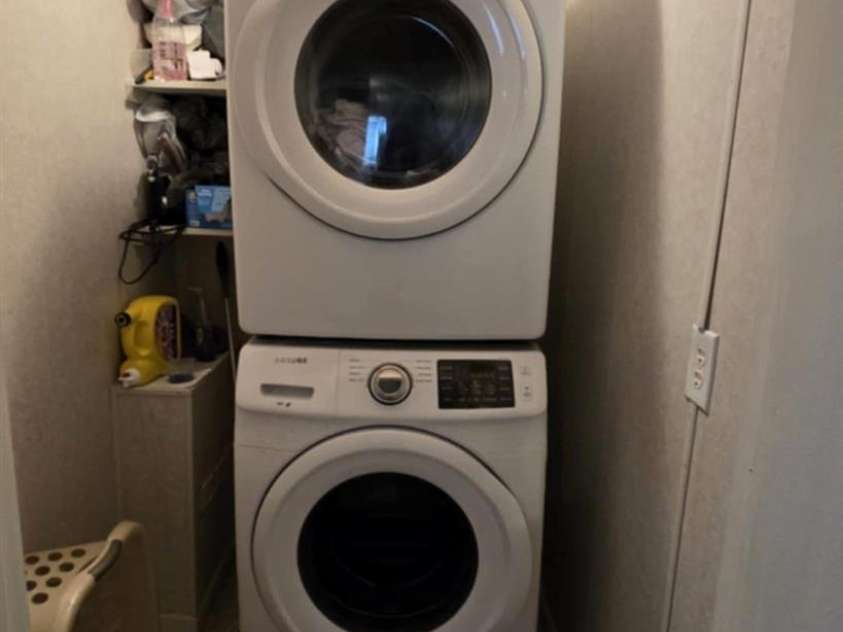 1753 Smith Farm Road, Lexington, NC 27292.  MLS# CAR4213452, YatesRealty ID 367. Laundry