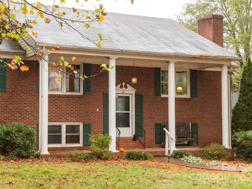 10 Maple Court, Newton, NC 28658.  MLS# CAR4319557, YatesRealty ID 3670. 