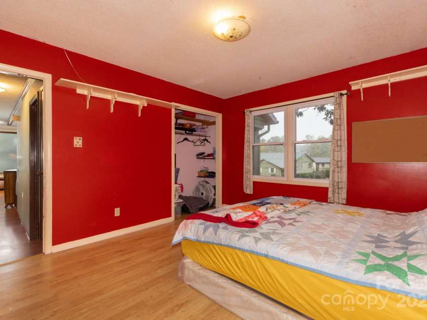 10 Maple Court, Newton, NC 28658.  MLS# CAR4319557, YatesRealty ID 3670. 