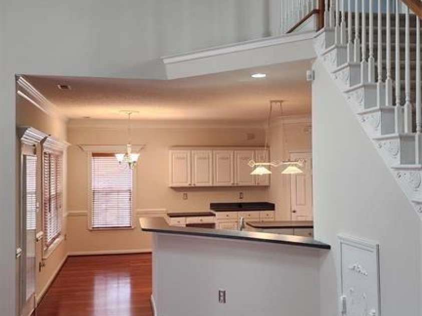 10607 Old Bridge Lane, Charlotte, NC 28269.  MLS# CAR4273664, YatesRealty ID 3670. 