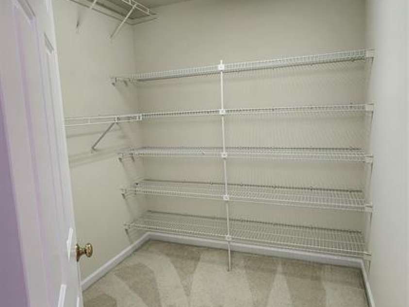 10607 Old Bridge Lane, Charlotte, NC 28269.  MLS# CAR4273664, YatesRealty ID 3670. 