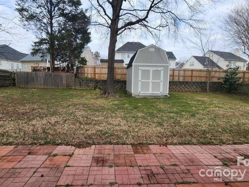 10607 Old Bridge Lane, Charlotte, NC 28269.  MLS# CAR4273664, YatesRealty ID 3670. 