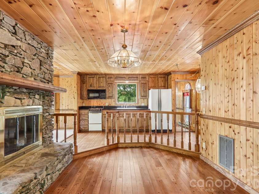 156 Simpson Lane, Maggie Valley, NC 28751.  MLS# CAR4400344, YatesRealty ID 36700. 