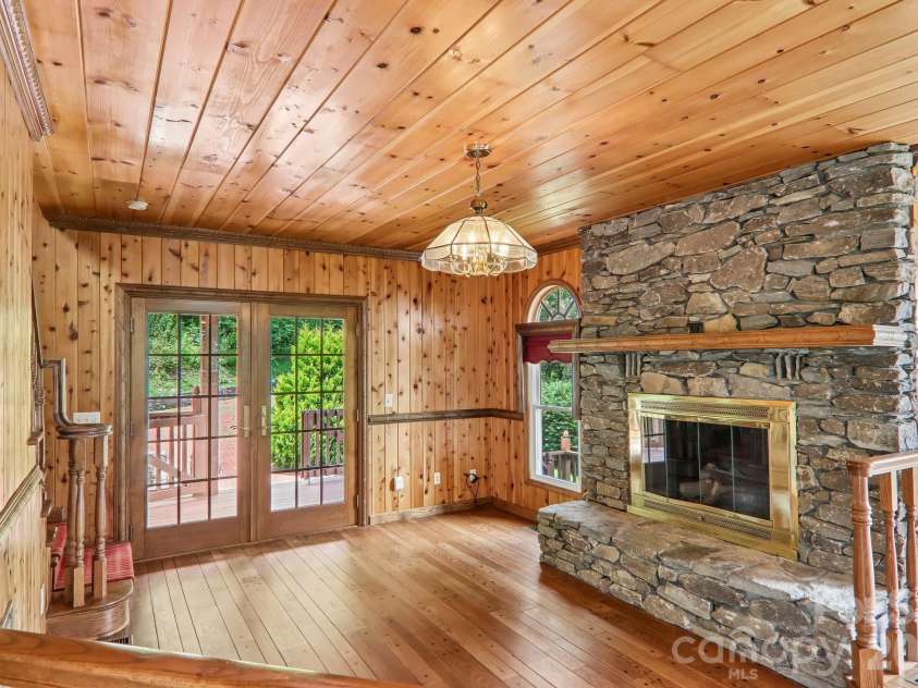 156 Simpson Lane, Maggie Valley, NC 28751.  MLS# CAR4400344, YatesRealty ID 36700. 