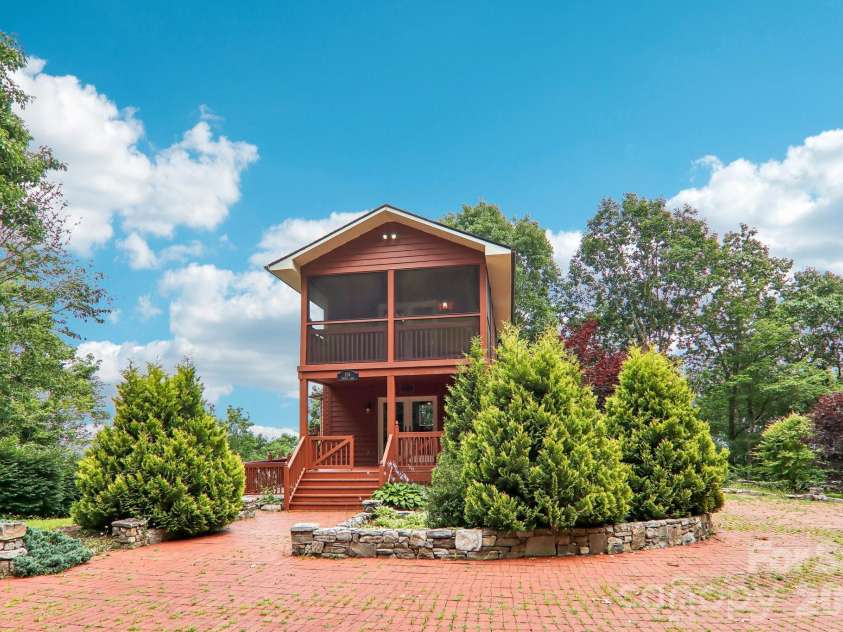156 Simpson Lane, Maggie Valley, NC 28751.  MLS# CAR4400344, YatesRealty ID 36700. 