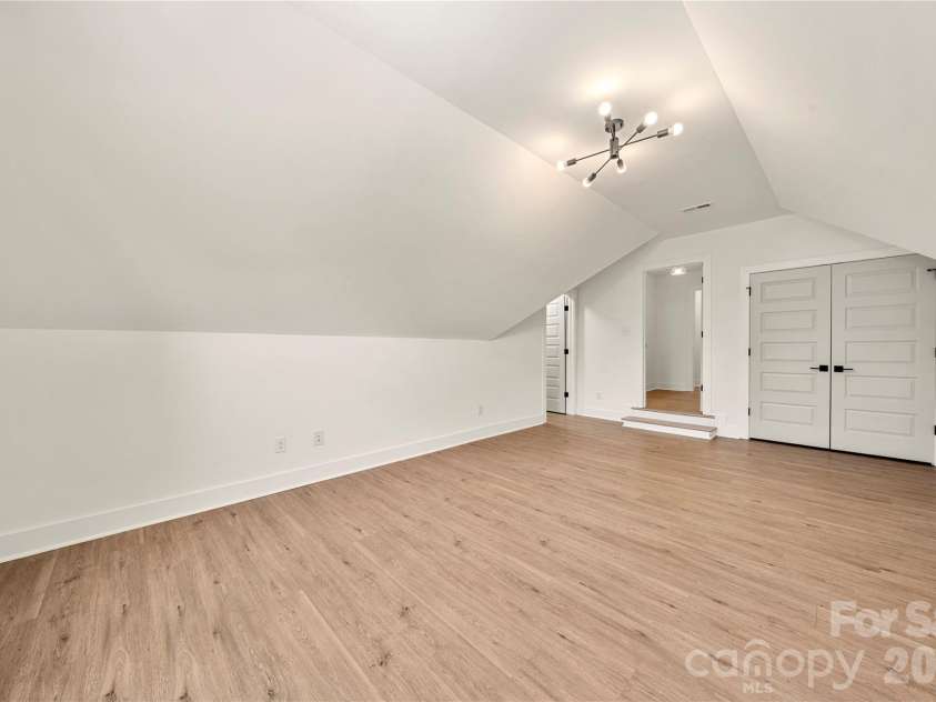 11352 Timber Ridge Road, Charlotte, NC 28213.  MLS# CAR4402806, YatesRealty ID 36701. Bed/bonus