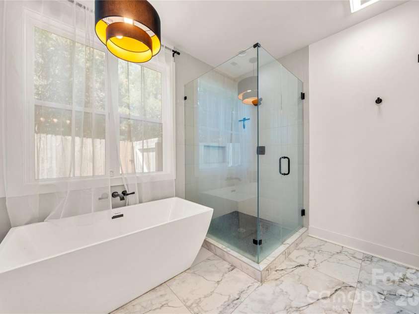 11352 Timber Ridge Road, Charlotte, NC 28213.  MLS# CAR4402806, YatesRealty ID 36701. Primary bath
