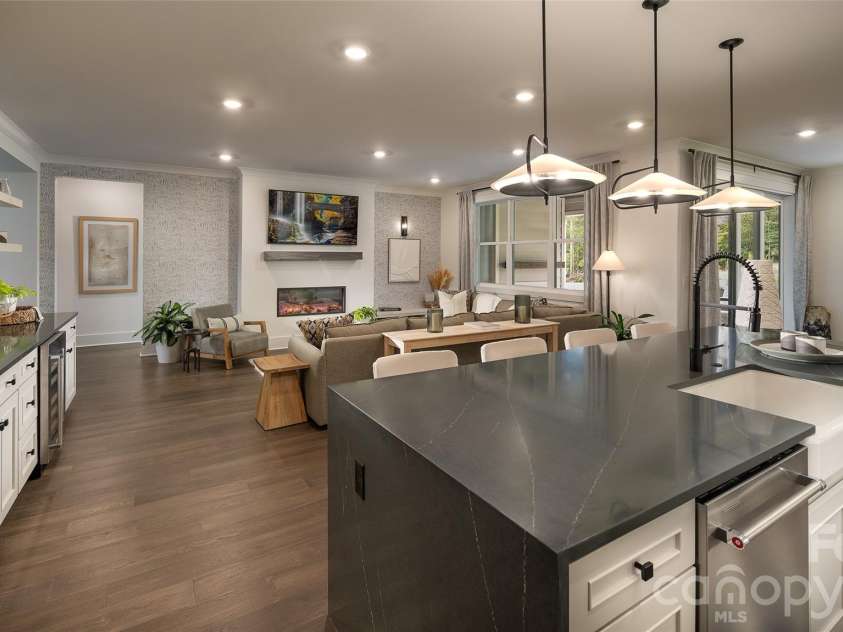 109 Windy Dell Drive, Tega Cay, SC 29708.  MLS# CAR4403963, YatesRealty ID 36703. Kitchen View