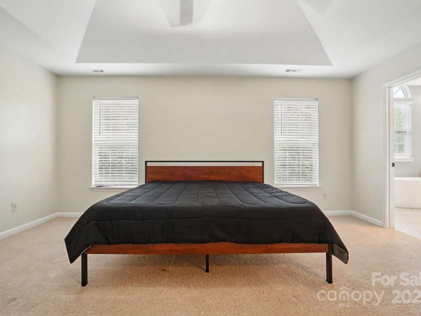 14616 Pomerol Lane, Pineville, NC 28134.  MLS# CAR4264958, YatesRealty ID 36704. 