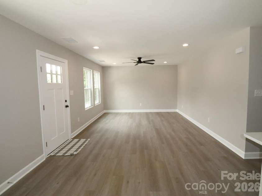 916 Austin Road, Marshville, NC 28103.  MLS# CAR4403881, YatesRealty ID 36704. 