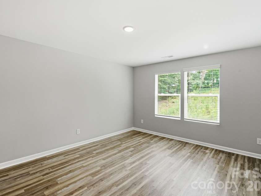 248 Valleybrook Lane, Troutman, NC 28166.  MLS# CAR4403330, YatesRealty ID 36707. 