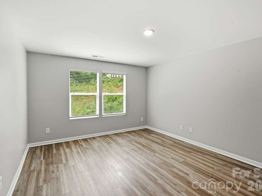 248 Valleybrook Lane, Troutman, NC 28166.  MLS# CAR4403330, YatesRealty ID 36707. 