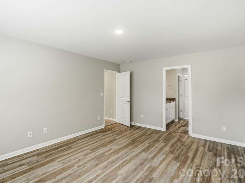 248 Valleybrook Lane, Troutman, NC 28166.  MLS# CAR4403330, YatesRealty ID 36707. 