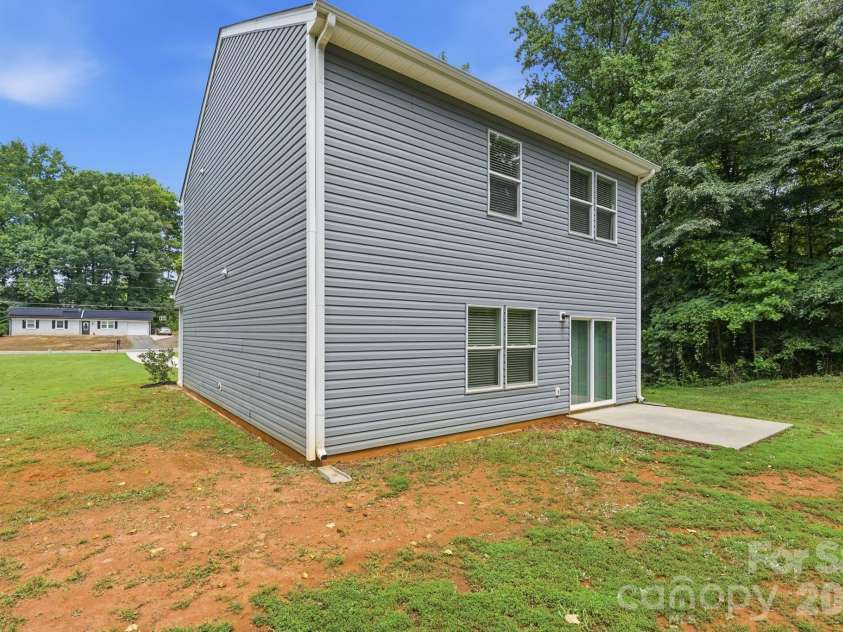 248 Valleybrook Lane, Troutman, NC 28166.  MLS# CAR4403330, YatesRealty ID 36707. 